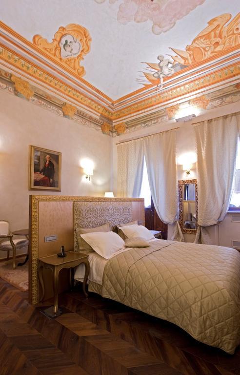 Palazzo Carletti Bed & Breakfast Montepulciano Room photo