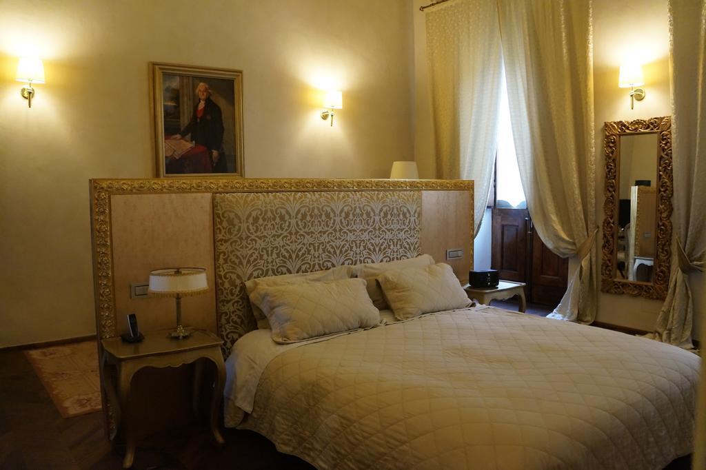 Palazzo Carletti Bed & Breakfast Montepulciano Exterior photo