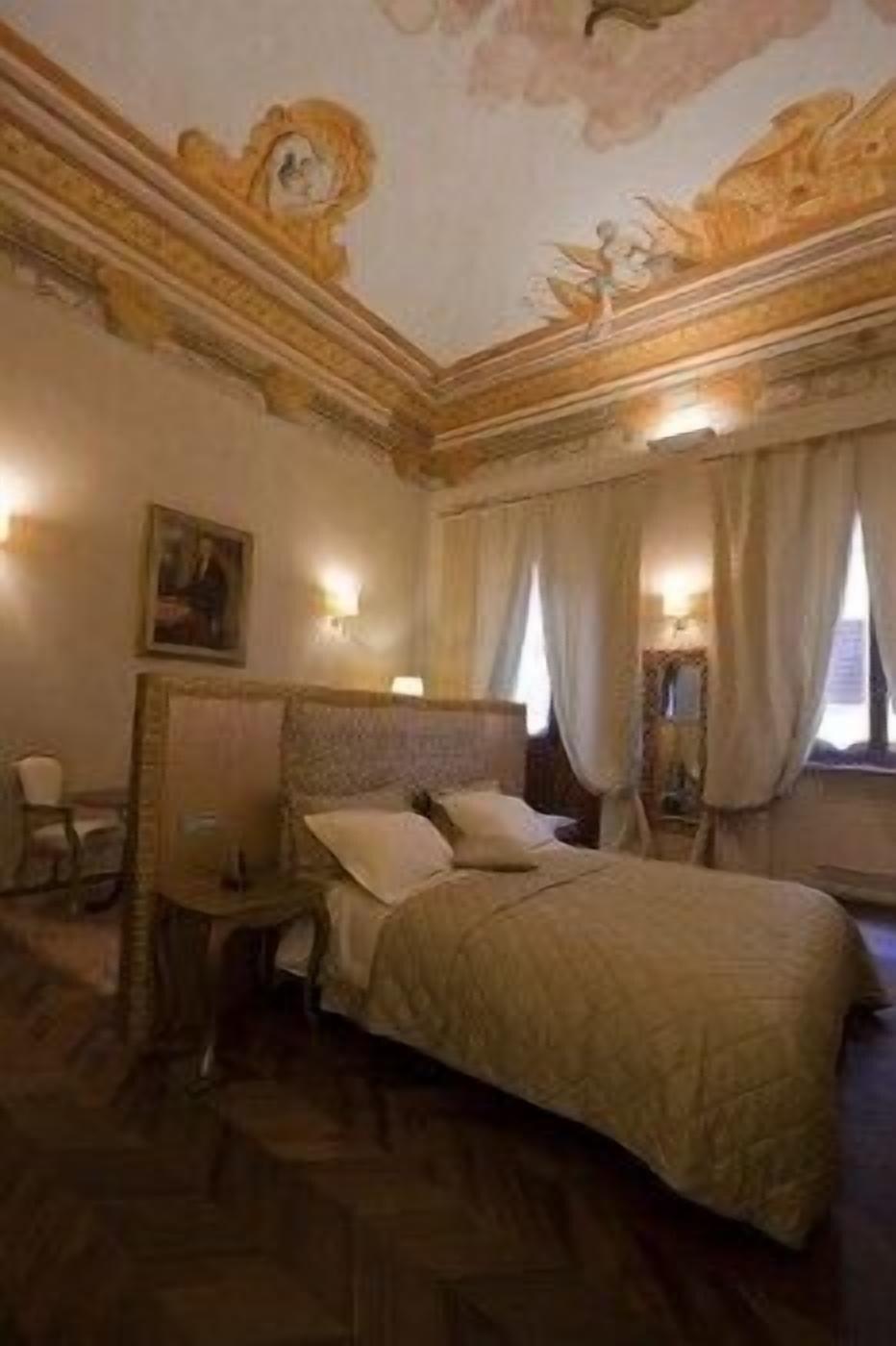 Palazzo Carletti Bed & Breakfast Montepulciano Exterior photo